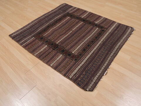 Kilim Red Square Hand Knotted 40 X 44  Area Rug 100-109392 Image 3