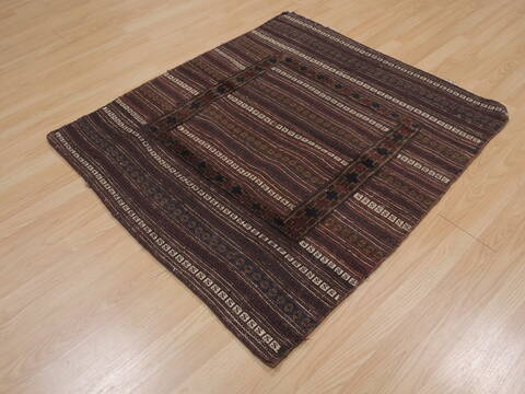 Kilim Red Square Hand Knotted 40 X 44  Area Rug 100-109392 Image 5