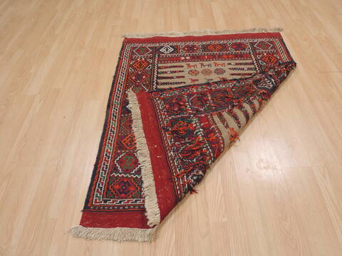 Kilim Red Square Flat Woven 33 X 33  Area Rug 100-109405 Image 11