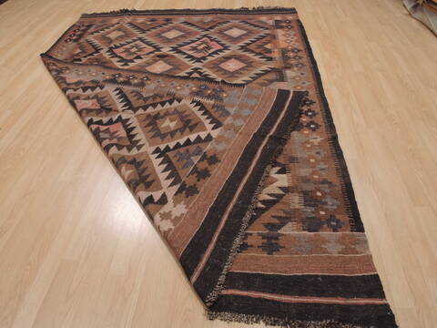 Kilim Brown Flat Woven 67 X 94  Area Rug 100-109436 Image 11