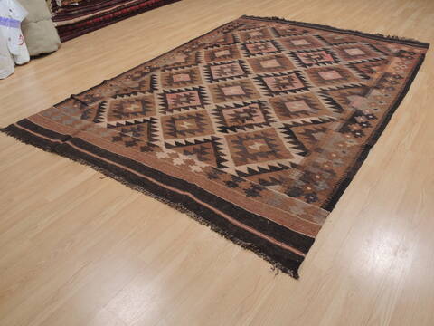 Kilim Brown Flat Woven 67 X 94  Area Rug 100-109436 Image 2