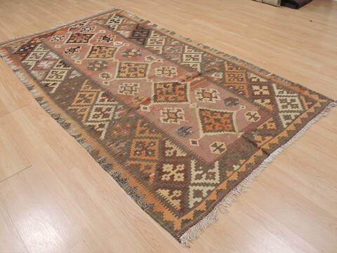 Kilim Red Flat Woven 47 X 83  Area Rug 100-109440 Image 3