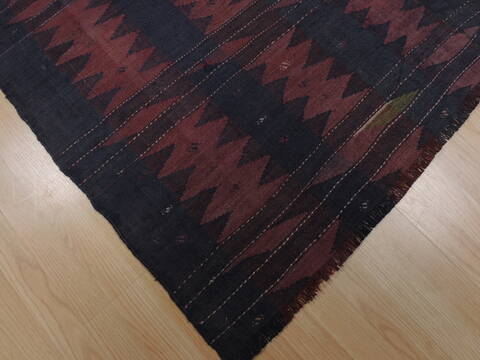 Kilim Red Hand Knotted 59 X 92  Area Rug 100-109451 Image 5