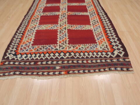 Kilim Red Hand Knotted 51 X 86  Area Rug 100-109467 Image 4