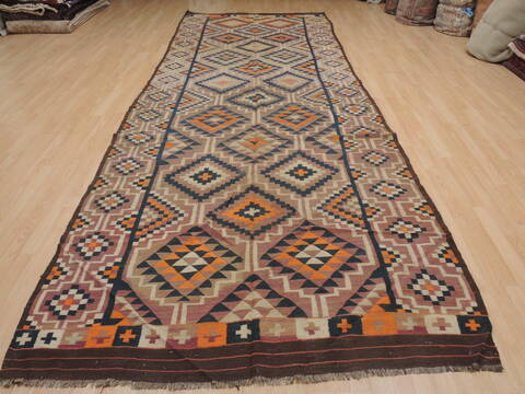 Kilim Beige Runner Flat Woven 55 X 150  Area Rug 100-109471 Image 3
