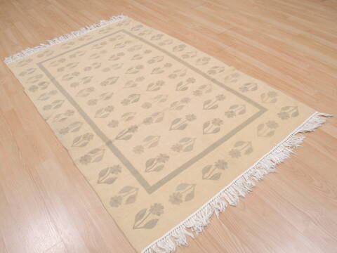 Kilim Beige Flat Woven 40 X 61  Area Rug 100-109523 Image 6