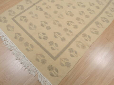 Kilim Beige Flat Woven 40 X 61  Area Rug 100-109523 Image 8