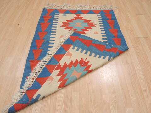 Kilim Red Flat Woven 38 X 54  Area Rug 100-109536 Image 12