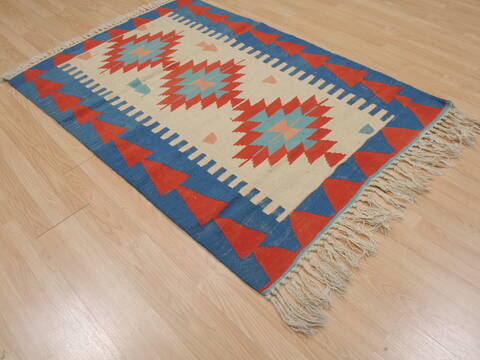 Kilim Red Flat Woven 38 X 54  Area Rug 100-109536 Image 2