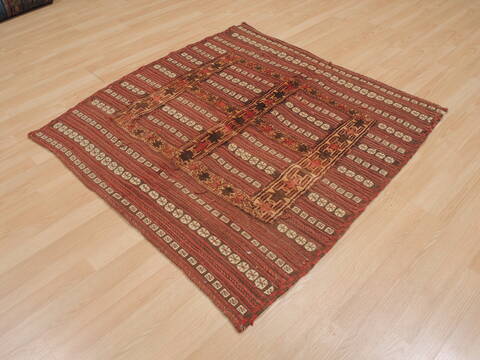 Kilim Red Square Flat Woven 42 X 42  Area Rug 100-109571 Image 14