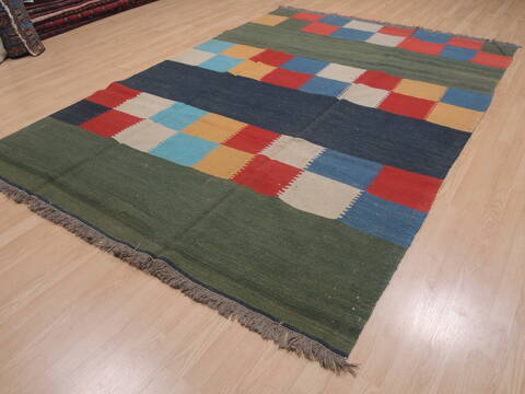 Kilim Green Flat Woven 69 X 910  Area Rug 100-109587 Image 1