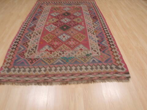 Kilim Purple Flat Woven 51 X 77  Area Rug 100-109589 Image 4