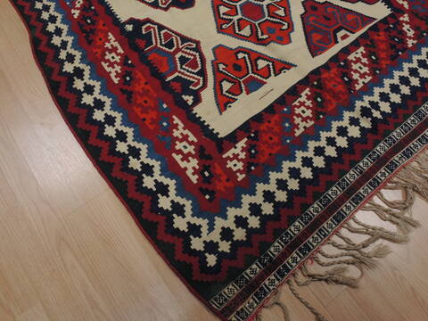 Kilim White Flat Woven 40 X 80  Area Rug 100-109598 Image 4