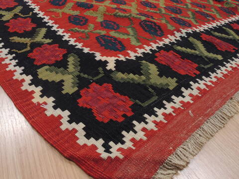 Kilim Red Flat Woven 61 X 89  Area Rug 100-109616 Image 4