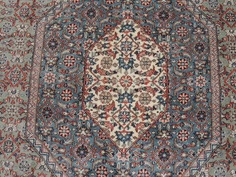 Mahi Green Hand Knotted 100 X 146  Area Rug 100-109766 Image 14