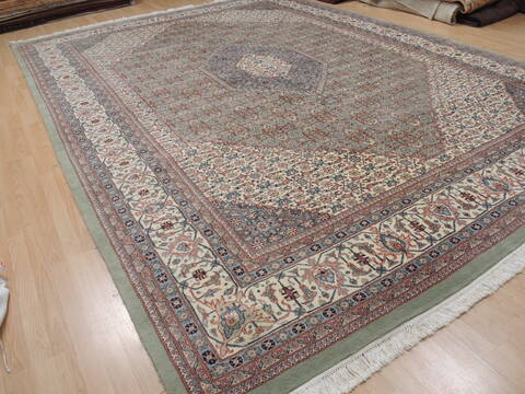 Mahi Green Hand Knotted 100 X 146  Area Rug 100-109766 Image 3