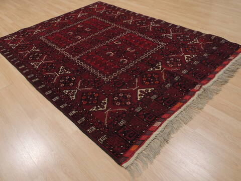 Khan Mohammadi Red Hand Knotted 57 X 73  Area Rug 100-109811 Image 3