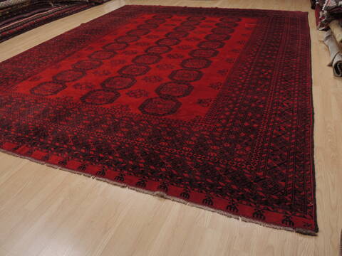 Khan Mohammadi Red Hand Knotted 109 X 137  Area Rug 100-109814 Image 2