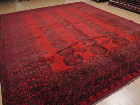 Khan Mohammadi Red Hand Knotted 109 X 137  Area Rug 100-109814 Image 5