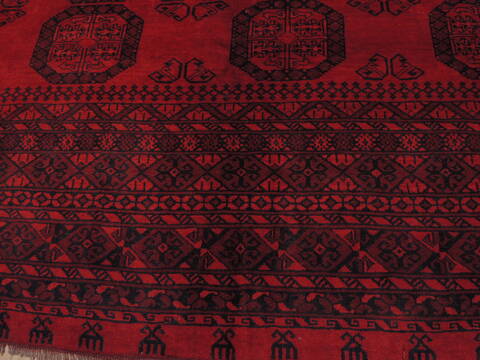 Khan Mohammadi Red Hand Knotted 109 X 137  Area Rug 100-109814 Image 9