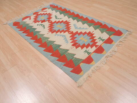 Kilim Red Flat Woven 37 X 59  Area Rug 100-109821 Image 3