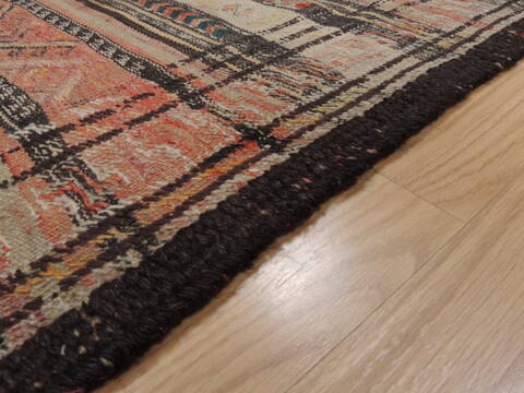 Kilim Beige Runner Flat Woven 46 X 94  Area Rug 100-109831 Image 6