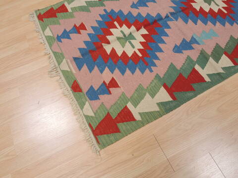 Kilim Green Flat Woven 32 X 52  Area Rug 100-109856 Image 5