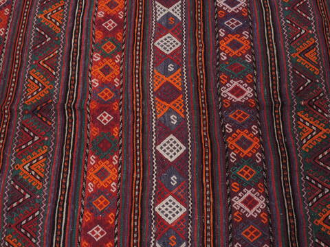 Kilim Red Runner Flat Woven 52 X 99  Area Rug 100-109906 Image 6