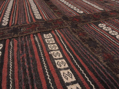 Kilim Brown Flat Woven 42 X 53  Area Rug 100-109933 Image 4