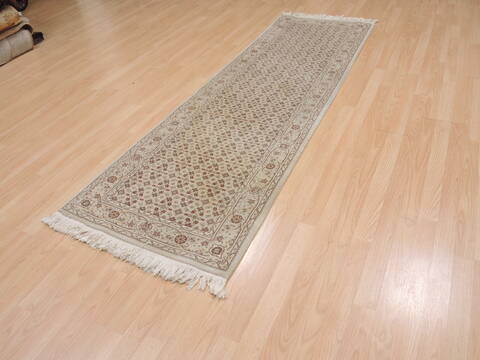 Herati Beige Runner Hand Knotted 26 X 80  Area Rug 100-109948 Image 7