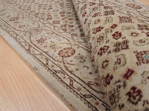 Herati Beige Runner Hand Knotted 26 X 80  Area Rug 100-109948 Image 9