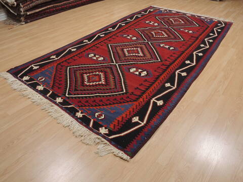 Kilim Red Flat Woven 59 X 101  Area Rug 100-109986 Image 2