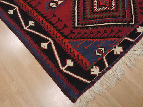 Kilim Red Flat Woven 59 X 101  Area Rug 100-109986 Image 4