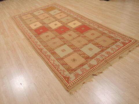 Kilim Beige Flat Woven 49 X 95  Area Rug 100-110001 Image 3