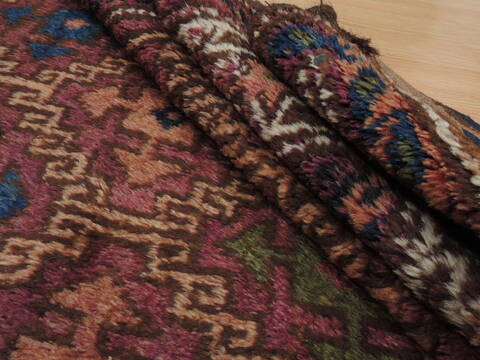 Baluch Purple Hand Knotted 41 X 74  Area Rug 100-110067 Image 5