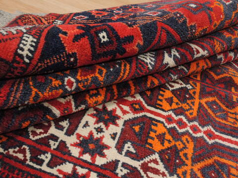 Khan Mohammadi Multicolor Hand Knotted 58 X 81  Area Rug 100-110079 Image 6