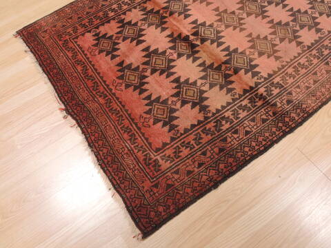 Baluch Red Hand Knotted 41 X 65  Area Rug 100-110163 Image 5