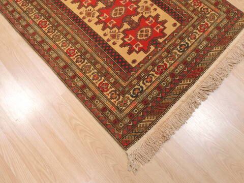 Baluch Beige Hand Knotted 33 X 55  Area Rug 100-110219 Image 4