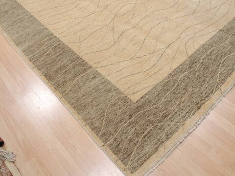 Kathmandu Beige Hand Knotted 810 X 123  Area Rug 100-110248 Image 4