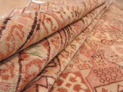 Kayseri Beige Hand Knotted 79 X 121  Area Rug 100-110251 Image 12