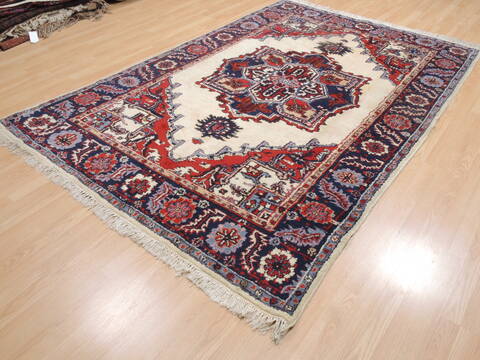 Heriz Beige Hand Knotted 61 X 88  Area Rug 100-110256 Image 2