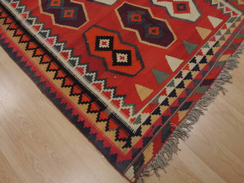Kilim Red Hand Knotted 48 X 72  Area Rug 100-110264 Image 3