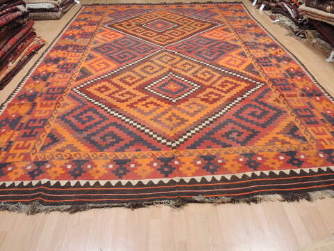 Kilim Red Flat Woven 101 X 162  Area Rug 100-110279 Image 4