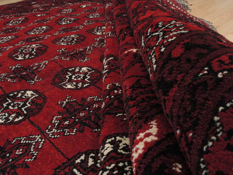 Khan Mohammadi Red Hand Knotted 910 X 127  Area Rug 100-110286 Image 8