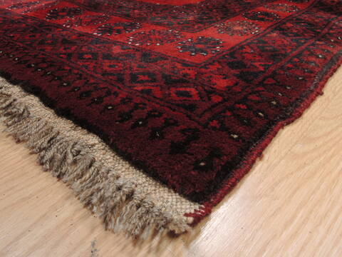 Khan Mohammadi Red Hand Knotted 33 X 63  Area Rug 100-110305 Image 7