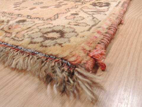 Khan Mohammadi Beige Hand Knotted 60 X 88  Area Rug 100-110321 Image 10
