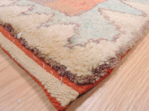 Gabbeh Multicolor Hand Knotted 27 X 44  Area Rug 100-110353 Image 5