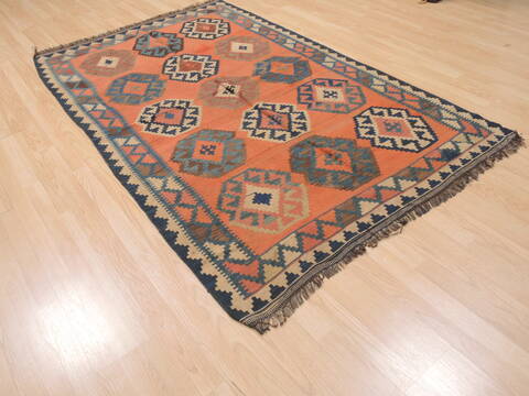 Kilim Red Flat Woven 47 X 77  Area Rug 100-110424 Image 3