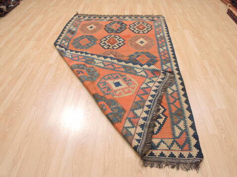 Kilim Red Flat Woven 47 X 77  Area Rug 100-110424 Image 6