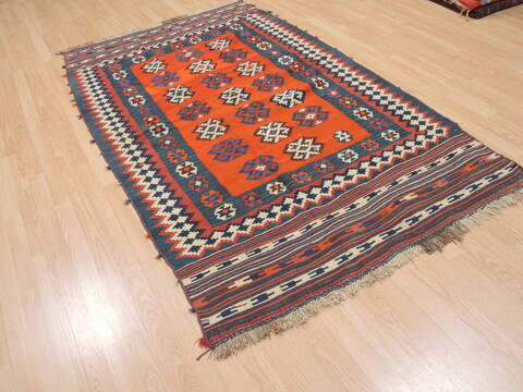Kilim Red Flat Woven 47 X 76  Area Rug 100-110441 Image 3